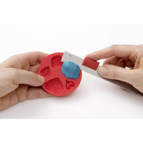 FIMO Silikonová vytlačovací forma - Kamej - 8725xx-postup2.jpg