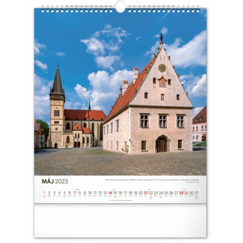 Nástenný kalendár Pamätihodnosti Slovenska 2023, 30 × 34 cm - obrázek