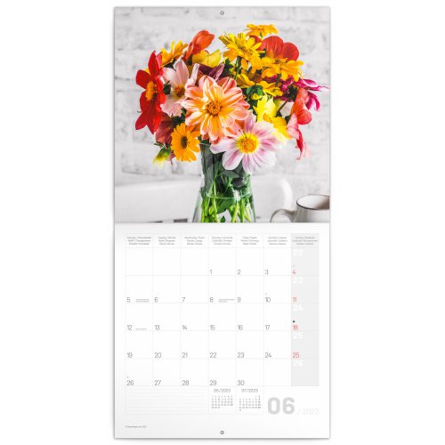 Poznámkový kalendář Květiny 2023, 30 × 30 cm - obrázek