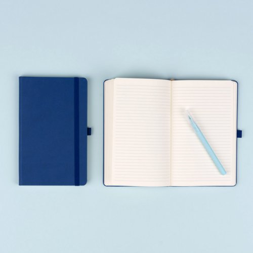 Notes Tmavě modrý, linkovaný, 13 × 21 cm - obrázek