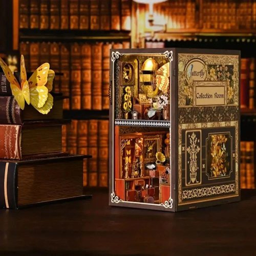Book Nook sada - Motýlí galerie - YM03-06.jpg