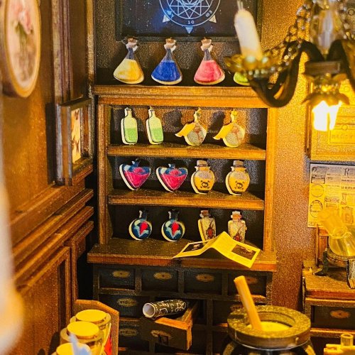 Book Nook sada - Kouzelný dům - M2311-07.jpg